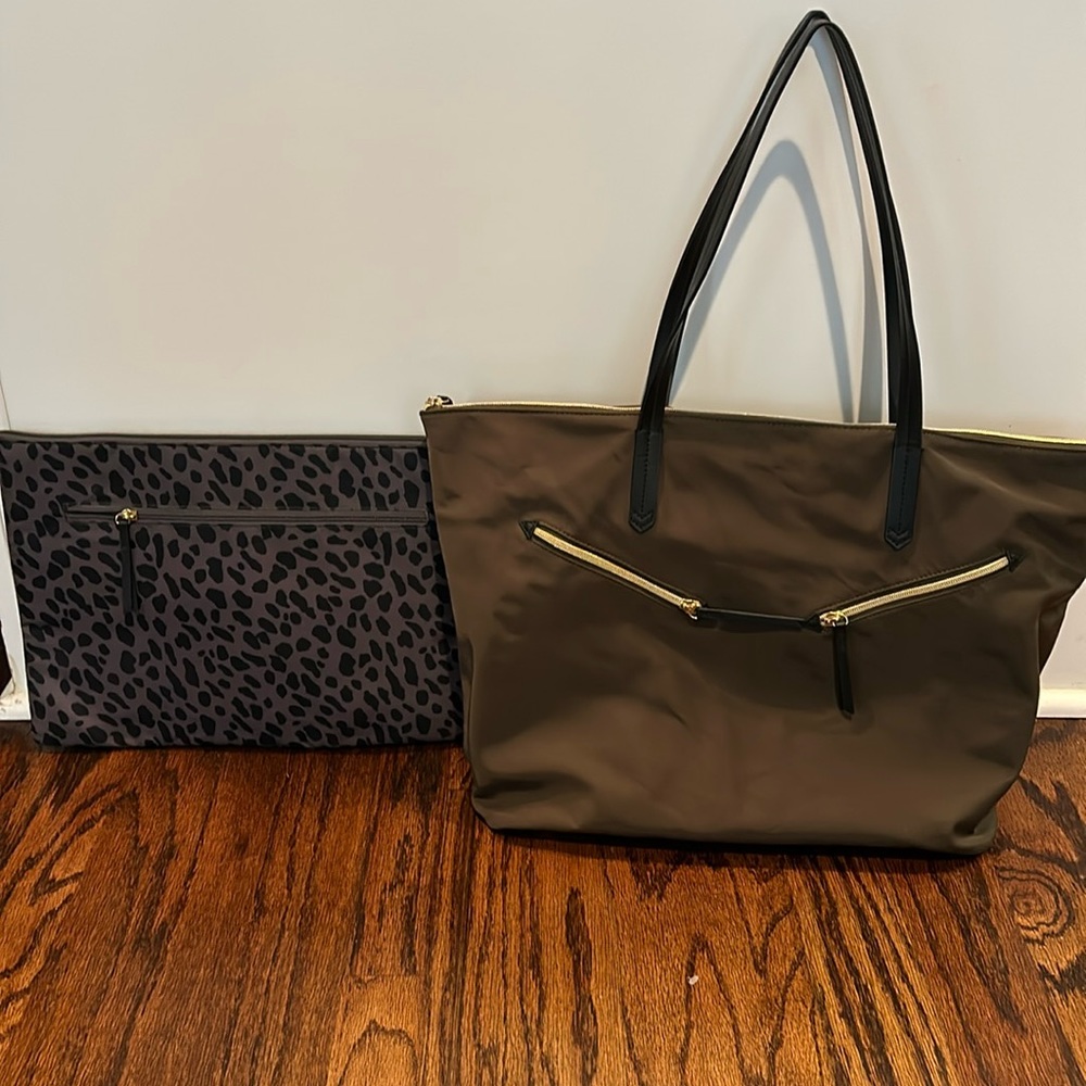 Tote bag